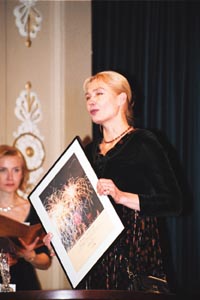 AR3.JPG (20999 bytes)