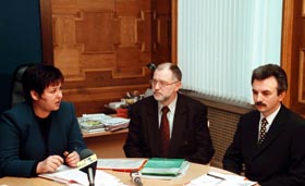 PRESENE.JPG (19952 bytes)