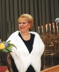 L2.JPG (19364 bytes)