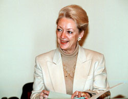 KOMISARE.JPG (14817 bytes)