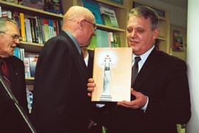 BP2.JPG (20305 bytes)