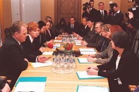 VALODA3.JPG (23539 bytes)