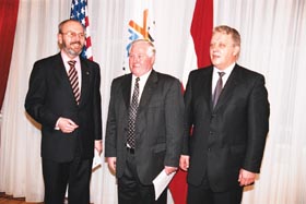 O2.JPG (20572 bytes)