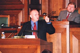 S6.JPG (22533 bytes)