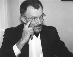 VAITIEKUNS2.JPG (15857 bytes)