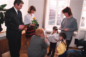 N2.JPG (22121 bytes)