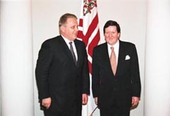 R05.JPG (15008 bytes)