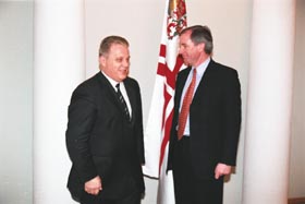 HUNS1.JPG (16158 bytes)