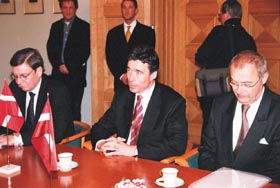 D7.JPG (24548 bytes)