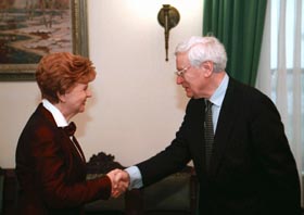 ROLFS.JPG (17298 bytes)