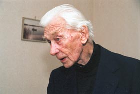 EGLITIS1.JPG (13951 bytes)