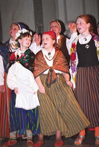 LIV1.JPG (28716 bytes)