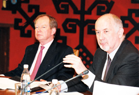 L6.JPG (40556 bytes)