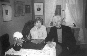 ZIEDONIS1.JPG (18099 bytes)