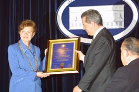 VIKE1.JPG (21736 bytes)