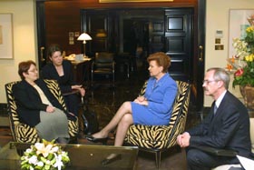 VIKE5.JPG (24780 bytes)