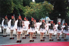 GR6.JPG (26801 bytes)