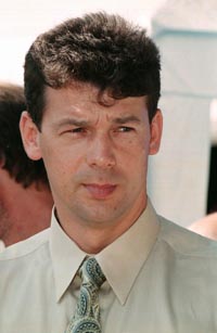 EIGIMS.JPG (18221 bytes)