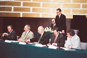 KON.JPG (20760 bytes)