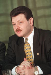 BUKINGOLDS.JPG (17546 bytes)