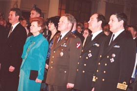 ROB3.JPG (21254 bytes)