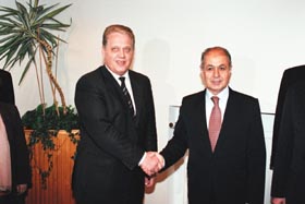 TT01.JPG (18963 bytes)