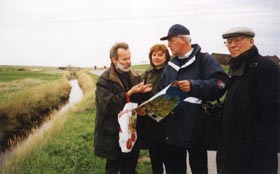 HOLCMANIS10.JPG (13892 bytes)