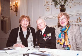 V1.JPG (24347 bytes)