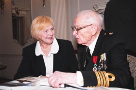 V2.JPG (19222 bytes)