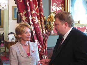 SAEIMA4.JPG (31439 bytes)