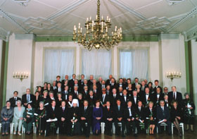 DAUDZ.JPG (25596 bytes)