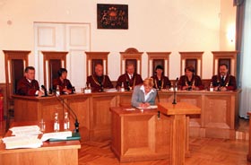 SATV1.JPG (22067 bytes)