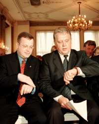 KONVENTS4 COPY.GIF (34747 bytes)