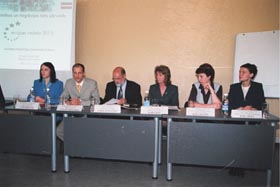 EIROPA1.JPG (13292 bytes)