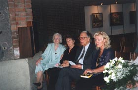 BIRKERTS3.JPG (19582 bytes)