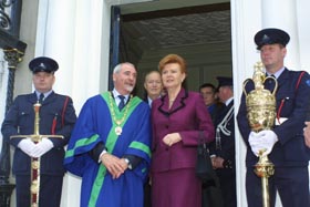 DUBLINA.JPG (23399 bytes)