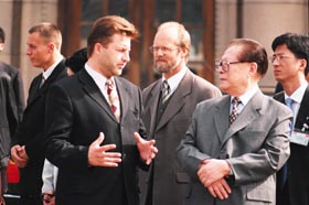 KK03.JPG (23667 bytes)