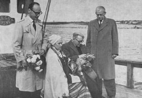 LAZDA6.JPG (20655 bytes)