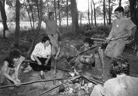 ARAISI08.JPG (22983 bytes)