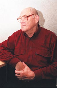 ARAISI12.JPG (12987 bytes)