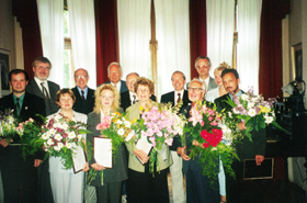 LZA.JPG (40310 bytes)