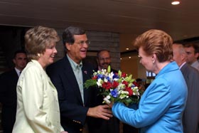 VIKE2.JPG (20903 bytes)