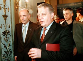 2SESIJA2.JPG (24729 bytes)