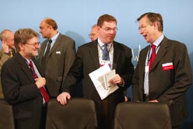 DISKUSIJA1.JPG (19612 bytes)