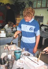 P10.JPG (15878 bytes)