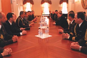 A05.JPG (21977 bytes)