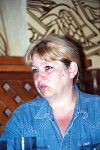 S1.JPG (21044 bytes)