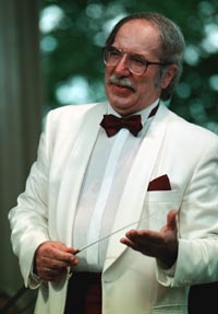 OPERA5.JPG (19730 bytes)