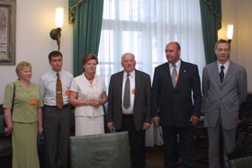 LAUKI1.JPG (18903 bytes)