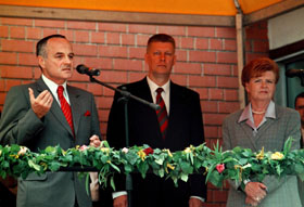 TRAUMAS2.JPG (26465 bytes)